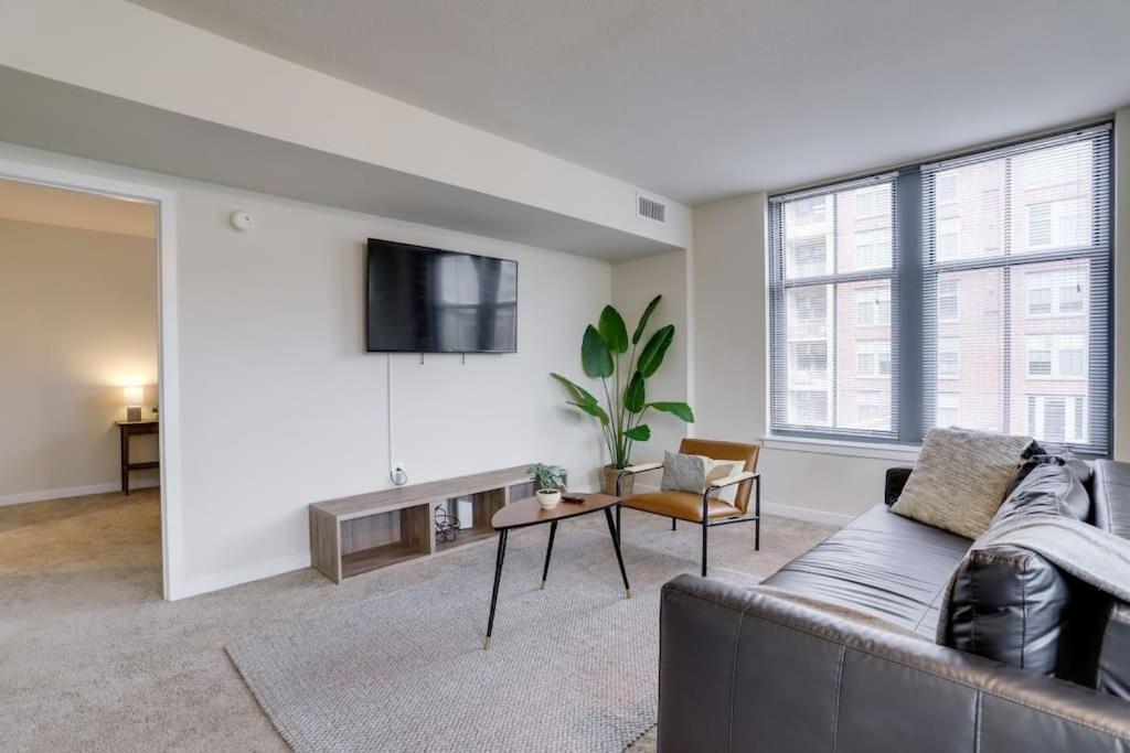 Fantastic 2 Bedroom Condo At Pentagon City Arlington Ngoại thất bức ảnh